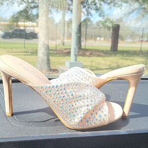 Anne Michelle Nude Crystal Embellished Slide Heels Open Toe. NEW. Size 5 1/2